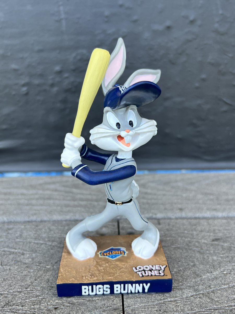 Bugs Bunny bobblehead