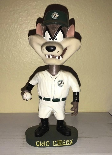 Howlin Coyote bobblehead