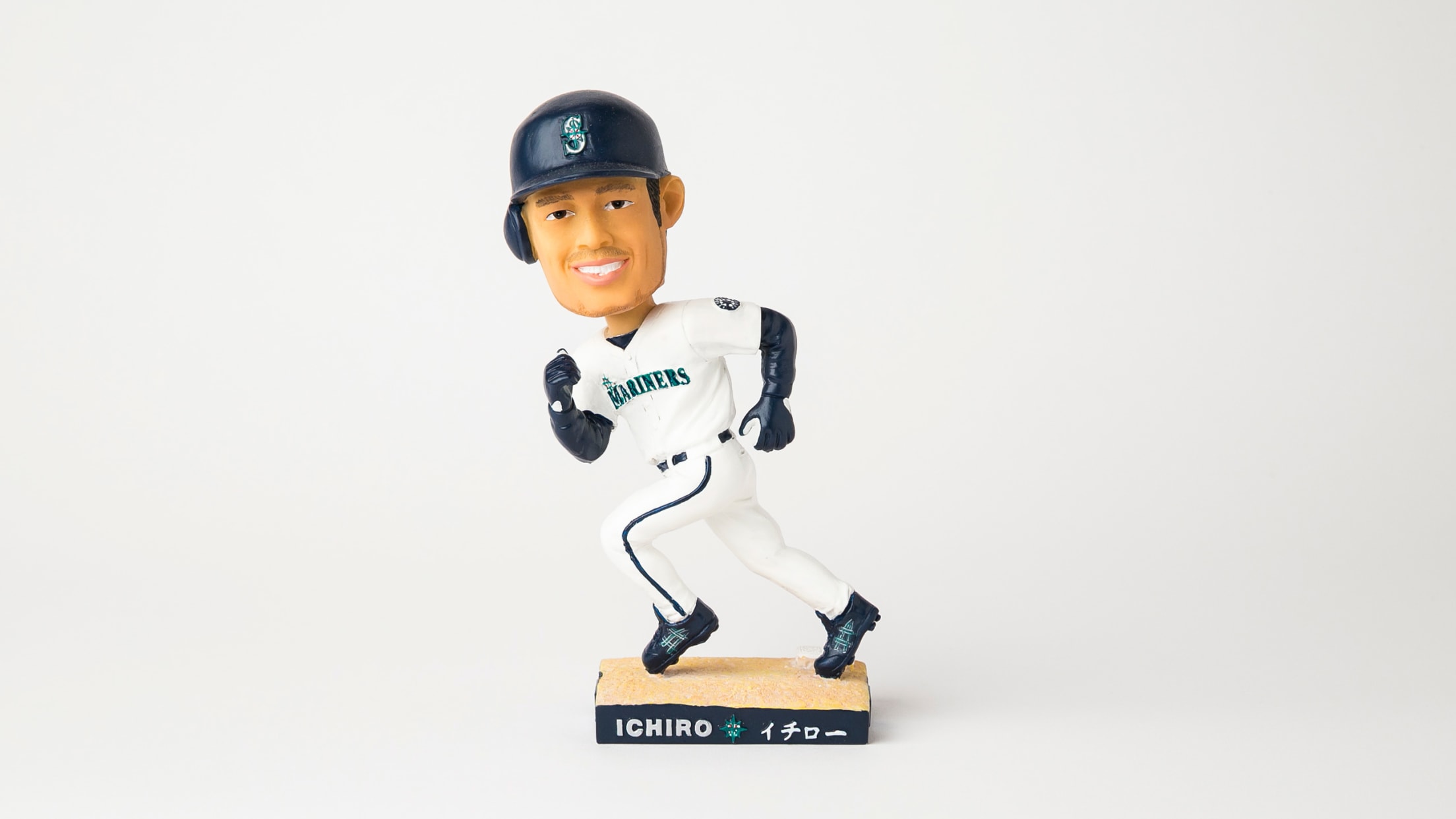 Ichiro Suzuki bobblehead