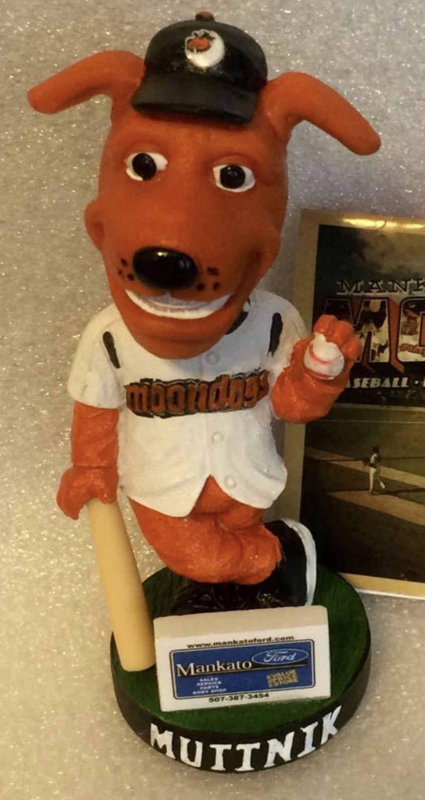 Muttnik bobblehead