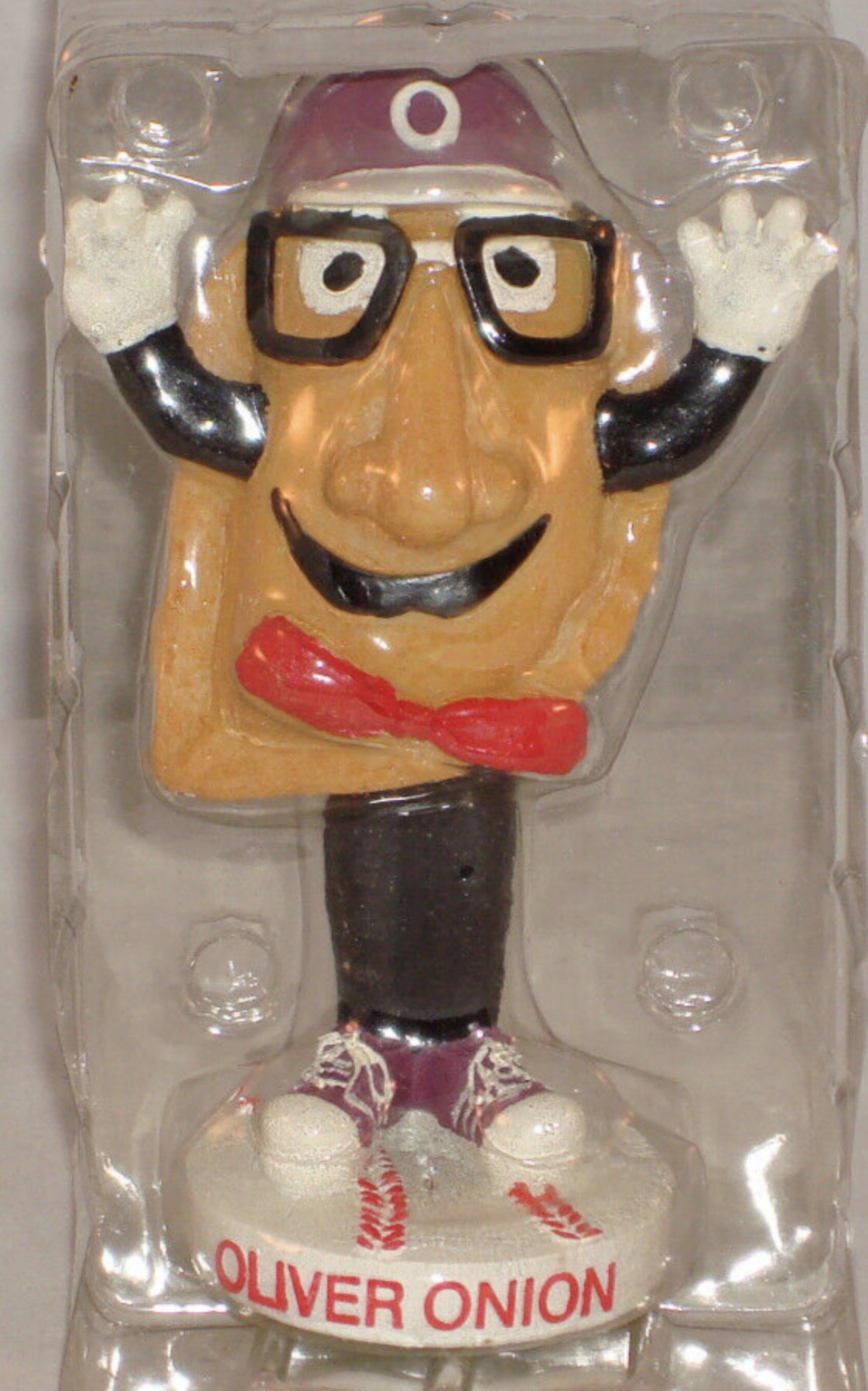 Oliver Onion bobblehead