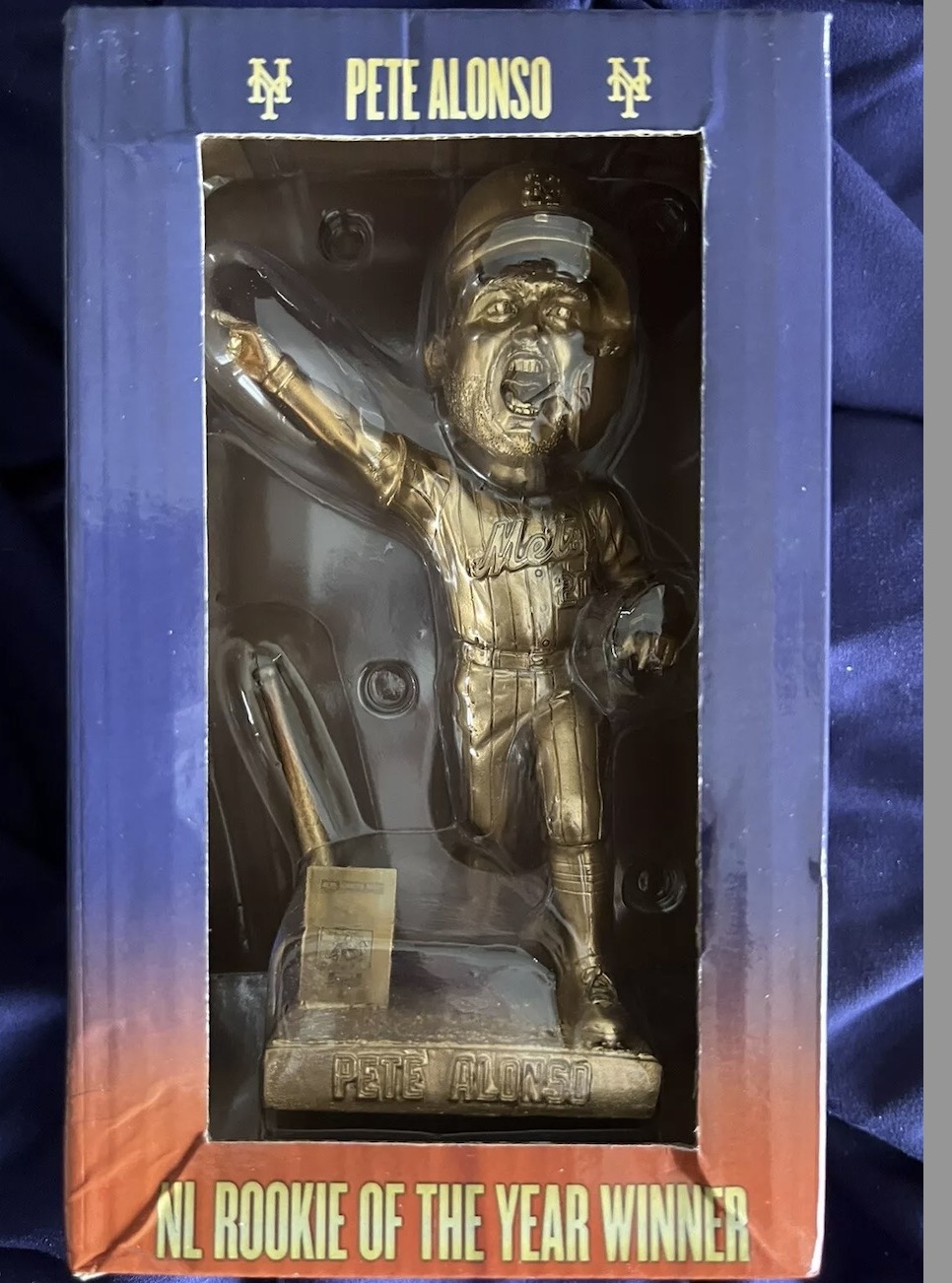 Pete Alonso (Gold) bobblehead