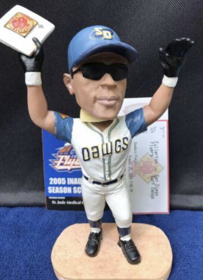 Rickey Henderson bobblehead