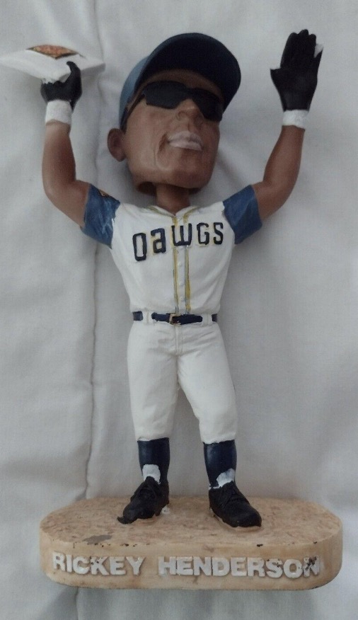 Rickey Henderson bobblehead