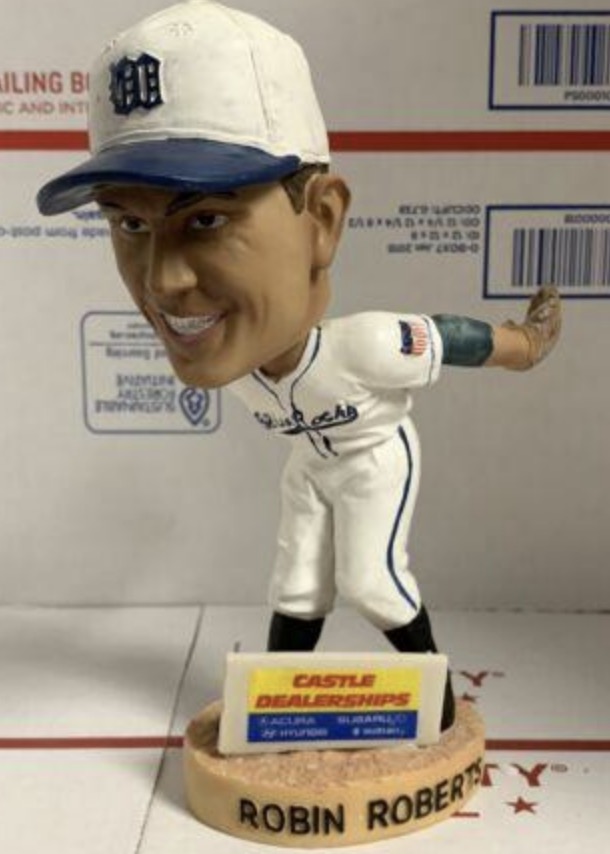 Robin Roberts bobblehead