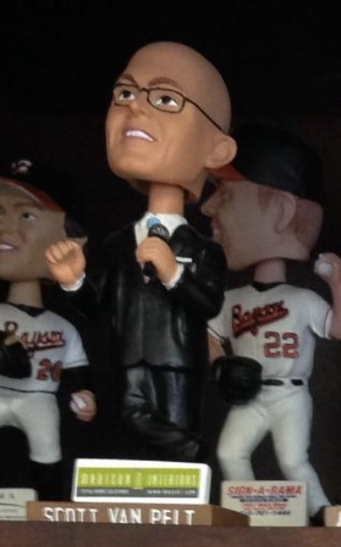 Scott Van Pelt bobblehead