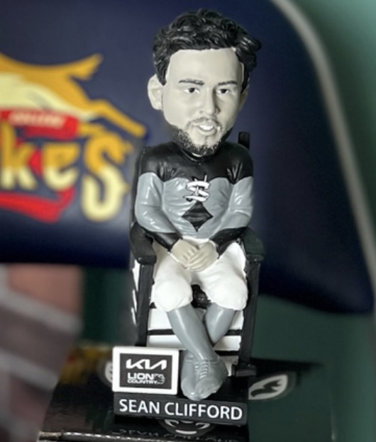 Sean Clifford (1923) bobblehead