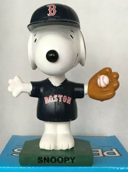 Snoopy bobblehead