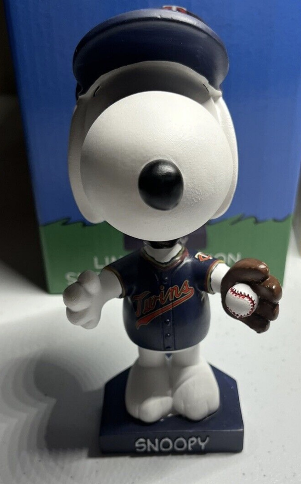 Snoopy bobblehead