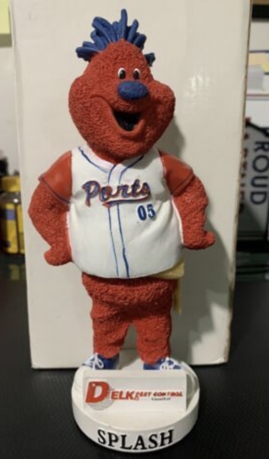 Splash bobblehead