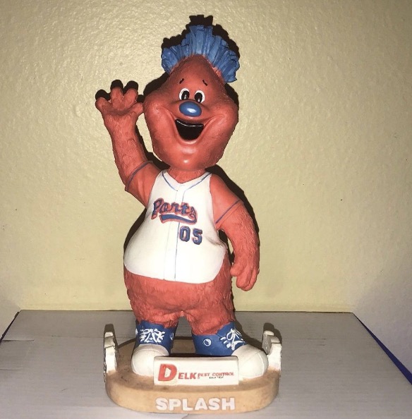 Splash bobblehead