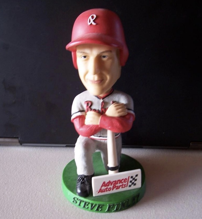 Steve Finley bobblehead