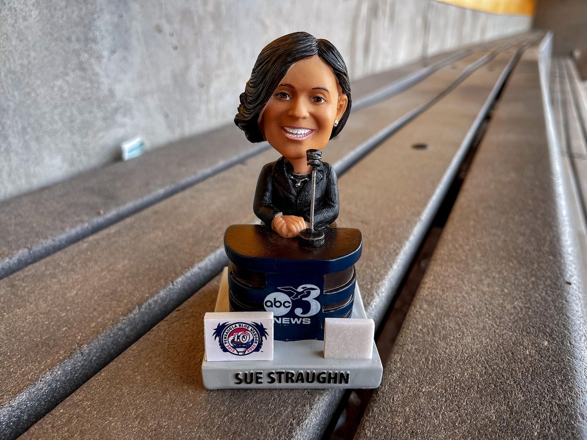 Sue Straughn bobblehead