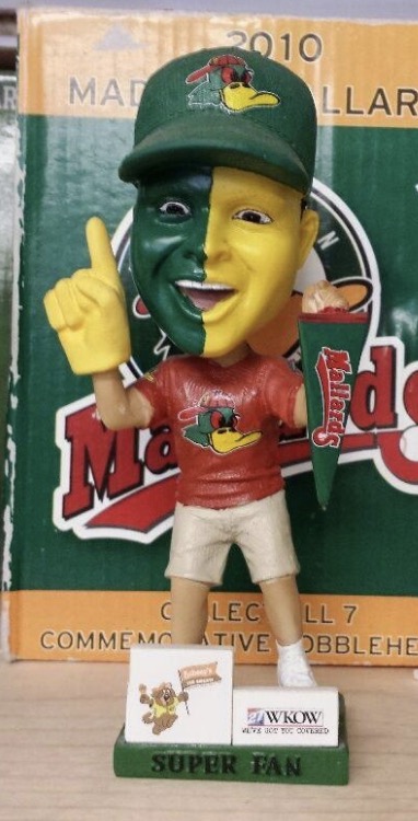 Super Fan bobblehead