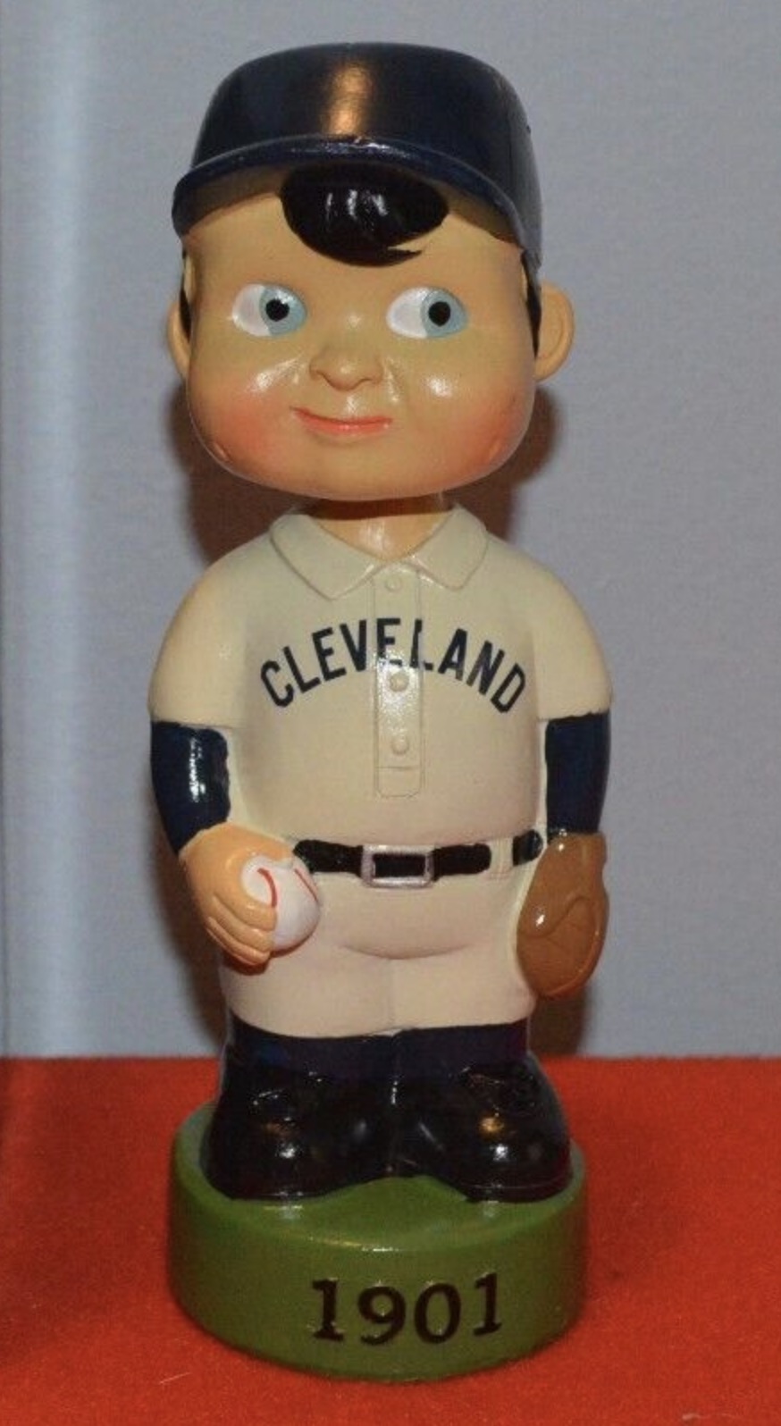 Vintage Indian bobblehead