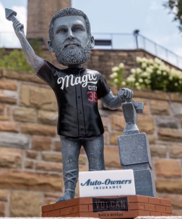 Vulcon bobblehead